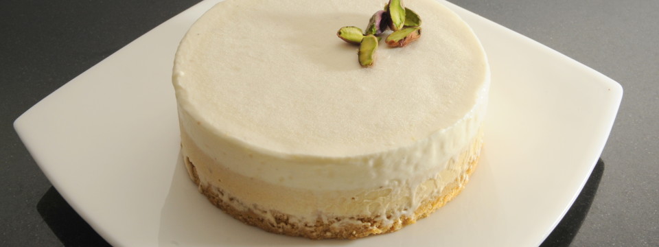 Erst for E   (Po Dodo) – semifreddo al pistacchio, cioccolato bianco e fave tonca
